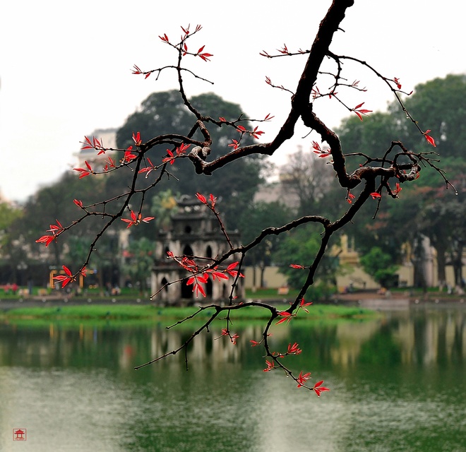 Hoan Kiem Lake